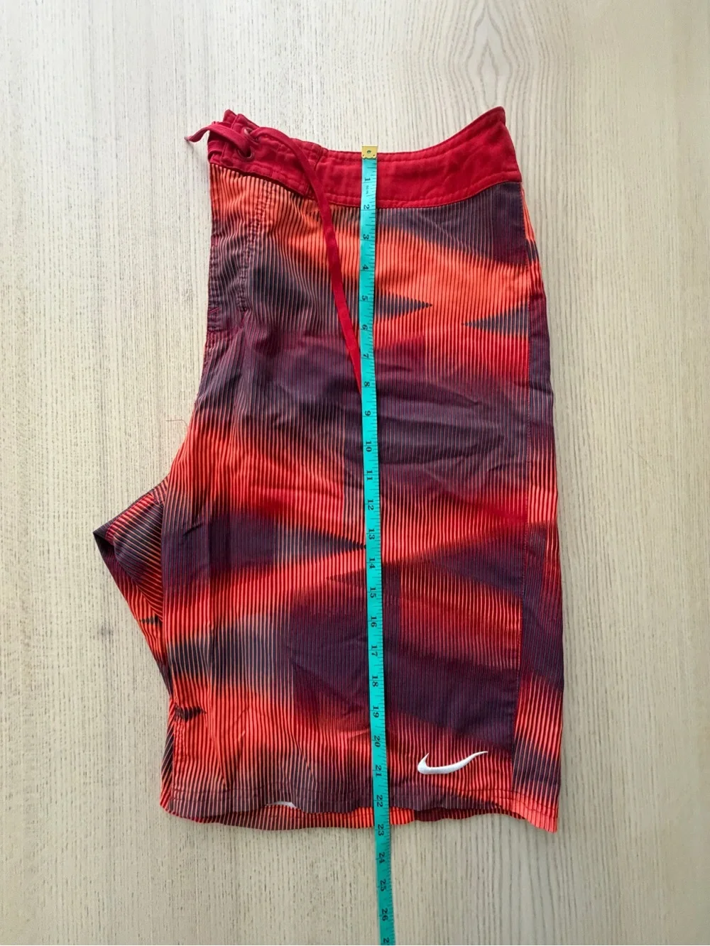 Nike Mens Trunks Swim Board Shorts Size 38 Multicolor Striped Drawstring Pocket